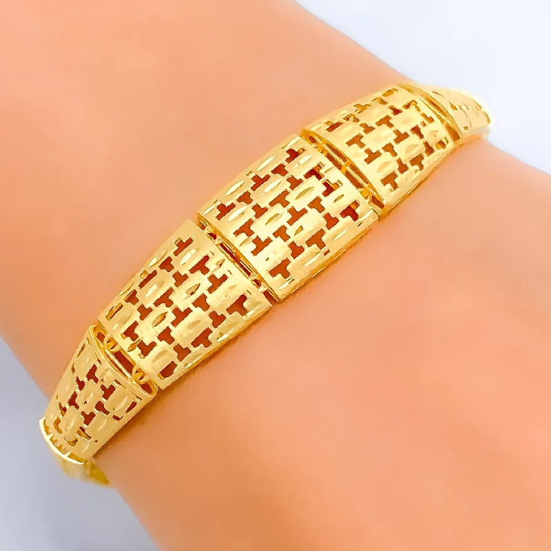 Women’s silver cuff bangles-Stylish Etched 22k Gold Bracelet