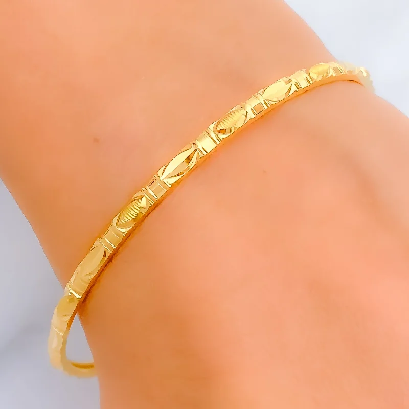 Women’s luxury tennis bracelets-Shimmering Decadent 22k Gold Bangle