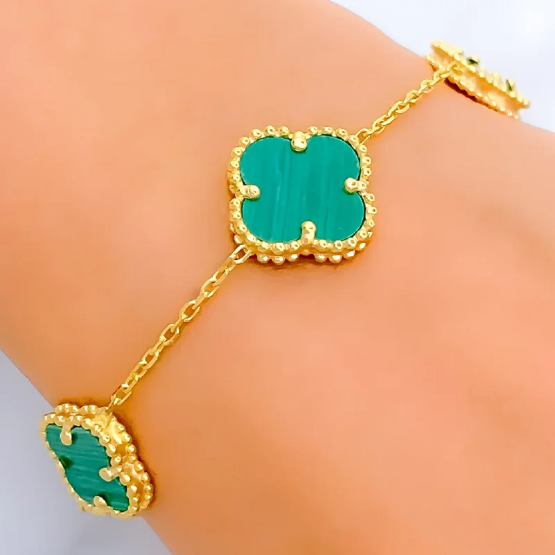 Women’s friendship bracelets-Trendy Malachite 21k Gold Triple Clover Bracelet