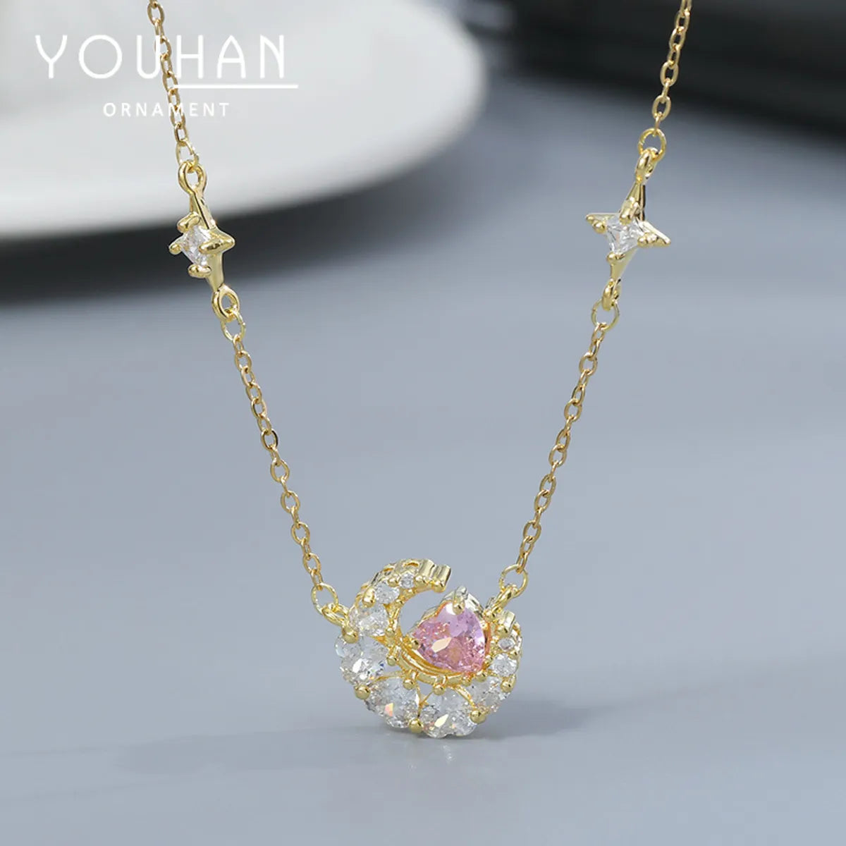 Women’s adjustable chain necklaces-1 Piece Fashion Star Moon Heart Shape Copper Inlaid Zircon Pendant Necklace