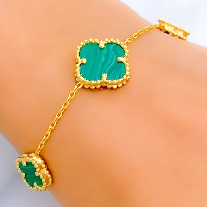 Women’s leather bracelets-Graceful Malachite 21k Gold Clover Bracelet