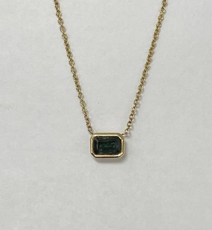 Women’s adjustable pendant necklaces-14kt Yellow Gold Bezel Set Emerald Necklace