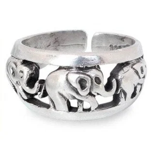 Women’s stackable rings with diamonds-Handmade Sterling Silver 'Siam Elephants' Ring (Thailand)