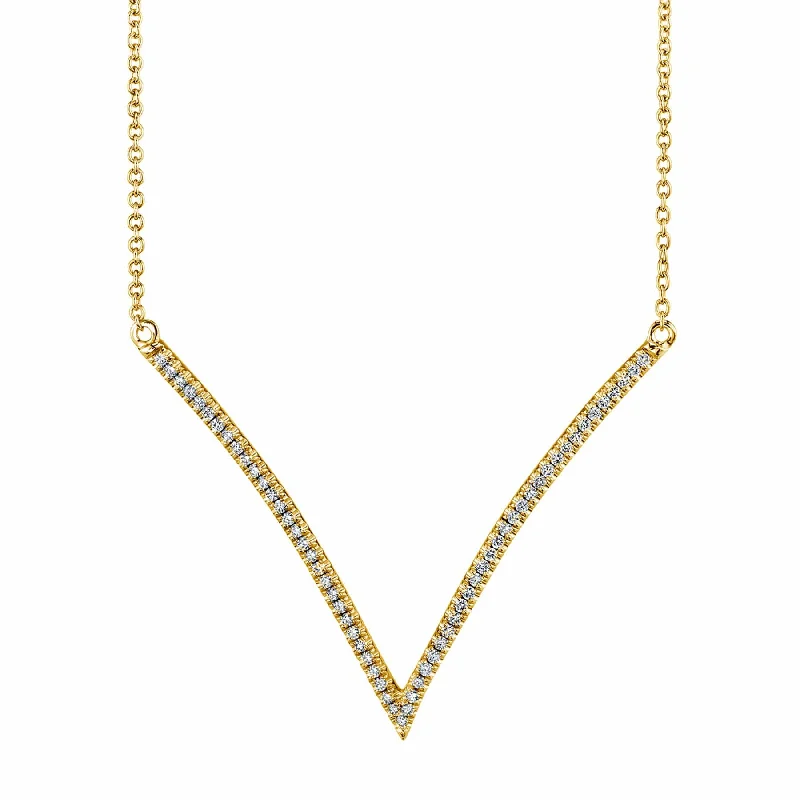 Women’s pearl and diamond necklaces-Wide V Diamond Pendant