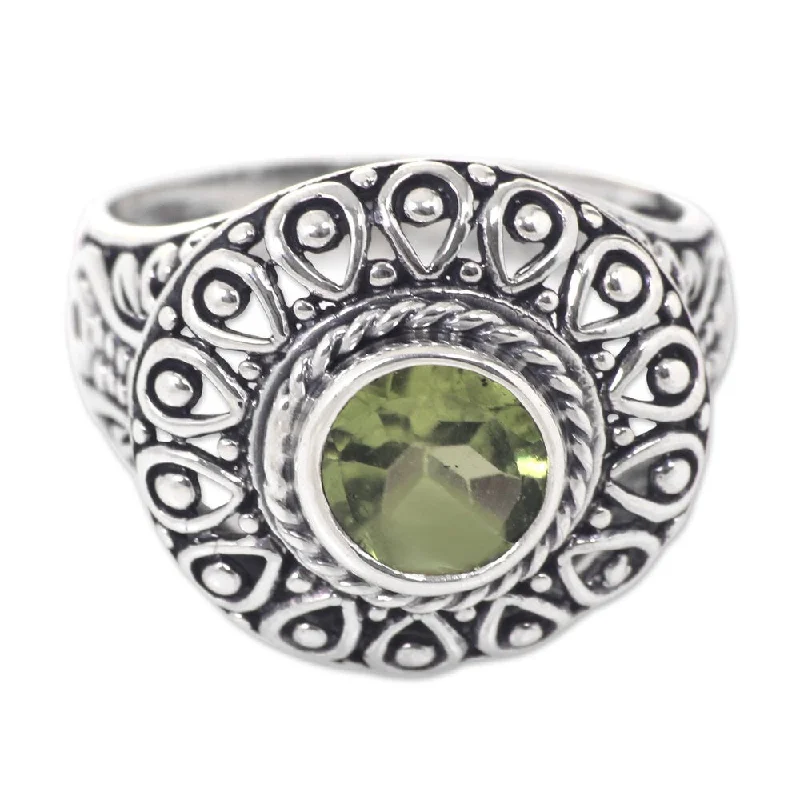 Women’s bridal rings-Handmade Sterling Silver 'Jatiluwih' Peridot Ring (Indonesia) - Green