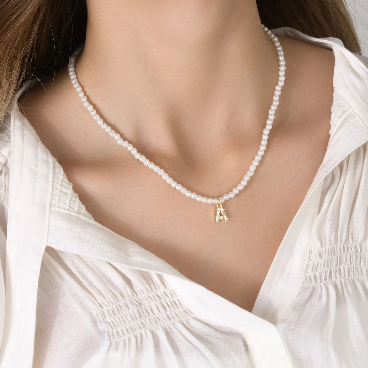 Women’s moonstone necklaces-Basic Simple Style Letter Gold Plated Zircon Imitation Pearl Wholesale Pendant Necklace