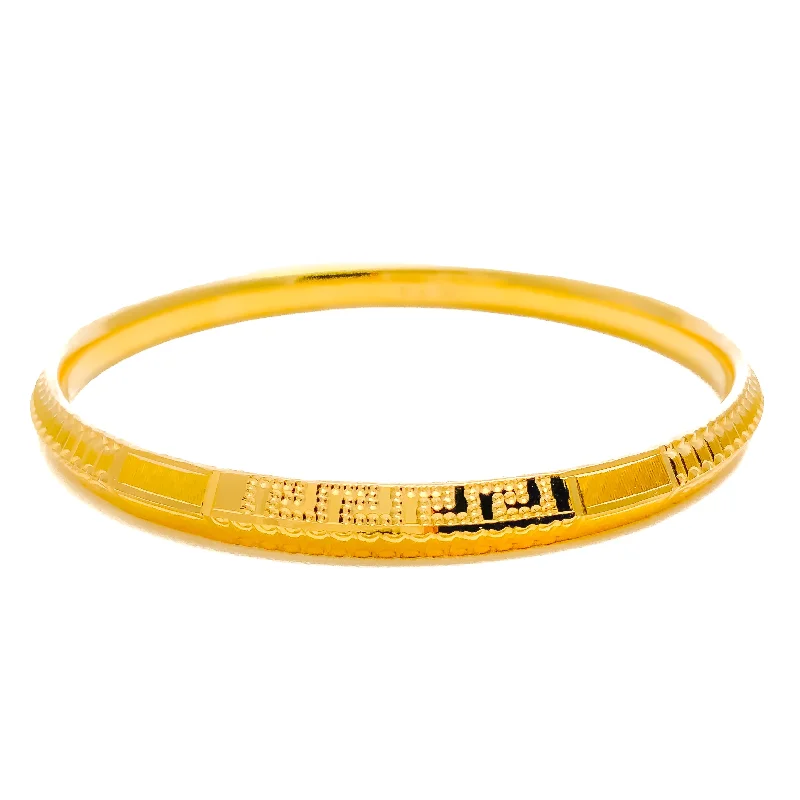 Women’s gemstone bracelets-Reflective High Finish Men's 22k Gold Bangle