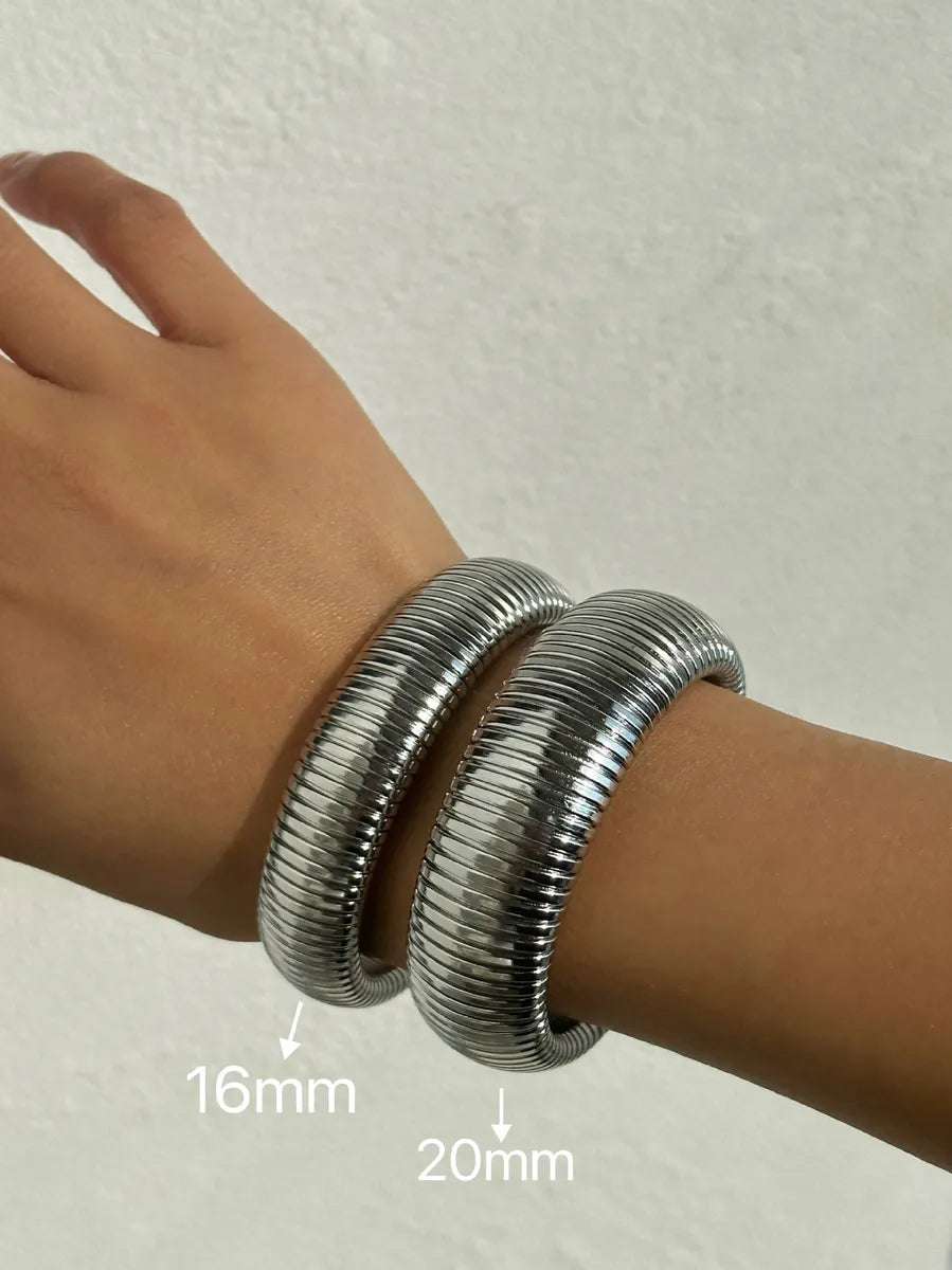 Width 16mm, Length 18cm, Silver