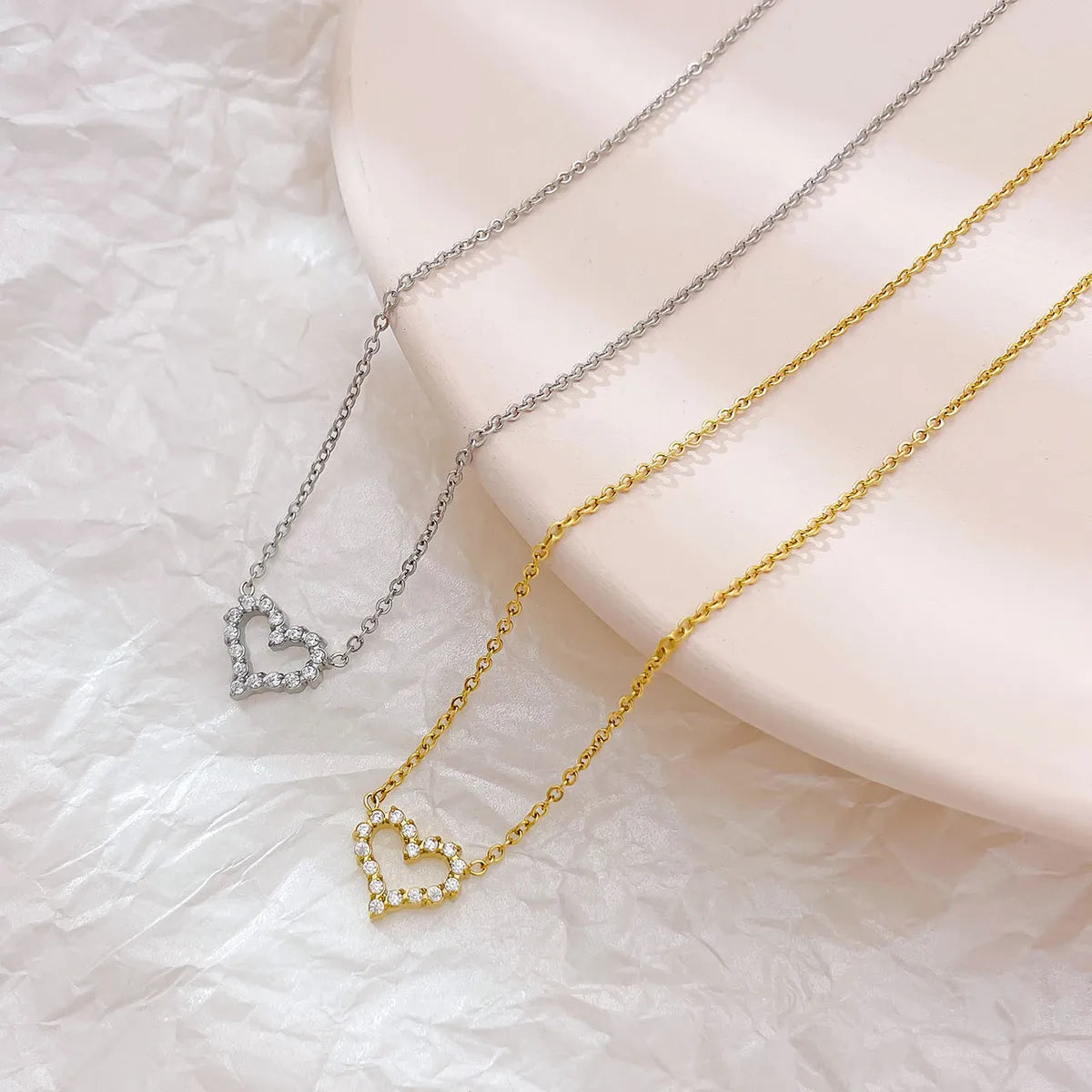 Women’s designer necklaces-Simple Style Heart Shape Stainless Steel Plating Inlay Zircon White Gold Plated Gold Plated Pendant Necklace