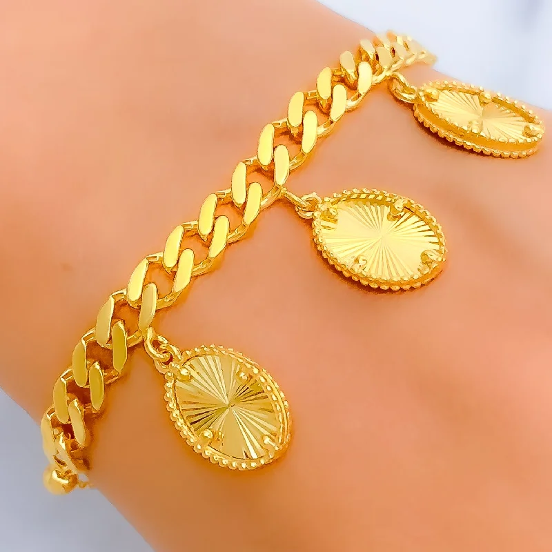 Women’s luxury gold bracelets-Magnificent Oval Charm 21k Gold Bracelet