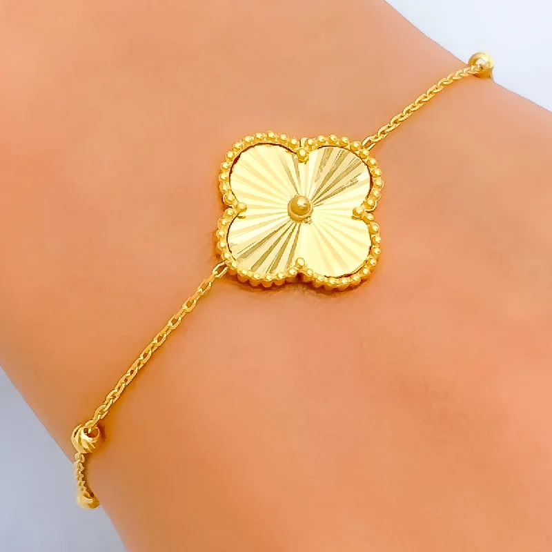 Women’s delicate silver bracelets-Medium 22k Gold Clover Bracelet