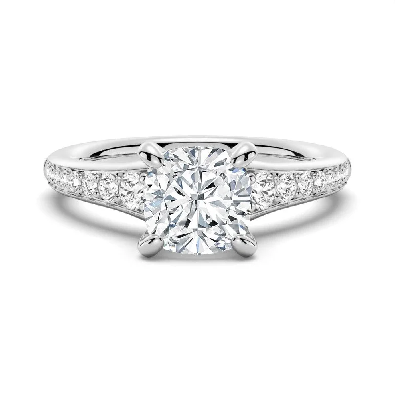 Women’s custom halo engagement rings-Vintage Cushion Cut Moissanite Engagement Ring With Graduated Band