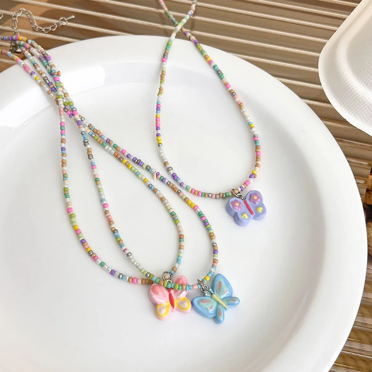 Women’s opal necklaces-Sweet Cool Style Butterfly Beaded Arylic Women's Pendant Necklace