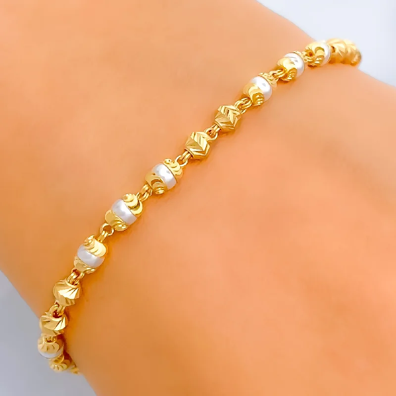 Women’s rose gold bracelets-Special Dainty 22k Gold Pearl Bracelet