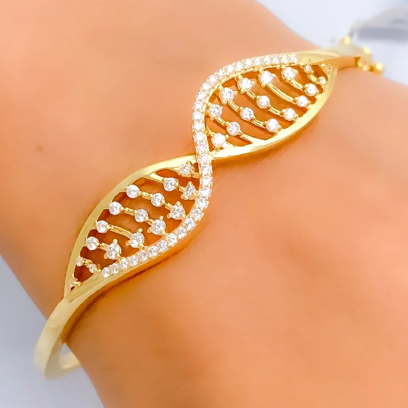 Women’s infinity bracelets-Striped Wavy Diamond +18k Gold Bangle