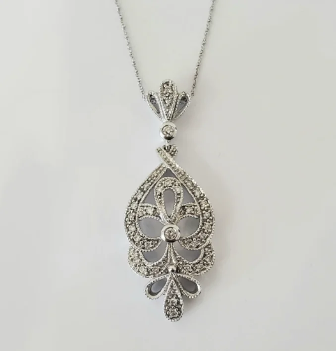 Women’s custom gemstone necklaces-14kt White Gold Vintage Inspired Diamond Pendant